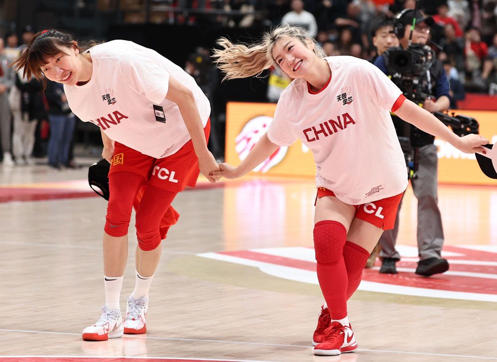 波兰女篮备战欧锦赛，细心研究对手战术的简单介绍
