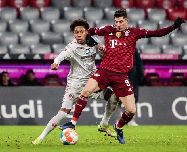 斯图加特青年队战胜对手，取得积分榜第三位置的简单介绍