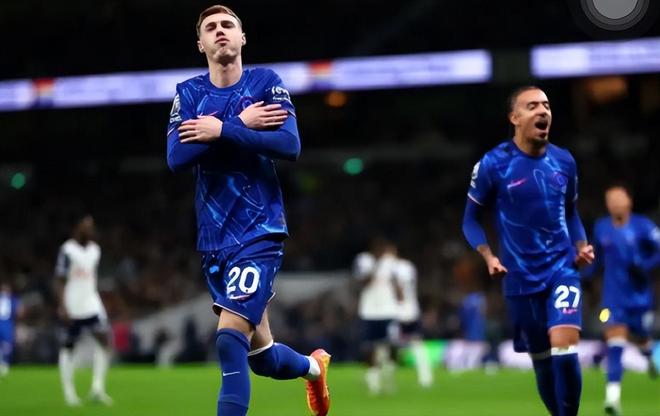 爱游戏网页版登录入口-曼联客场-小胜切尔西，领首位风光不改