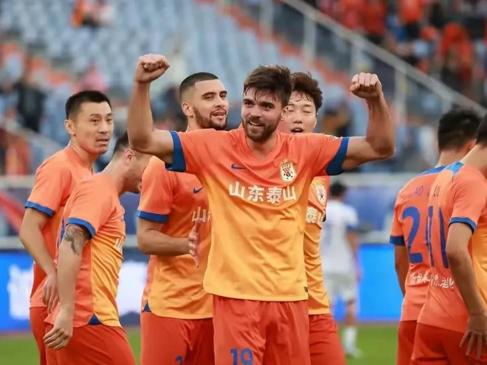 爱游戏官网网页版入口-鲁能战胜劲旅！球队信心满满备战下一场较量的简单介绍